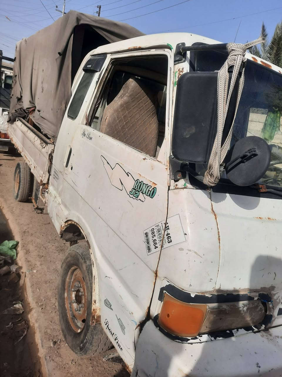 سلام عليكم سيارة البيع بنكو موديل 95  رقم بغداد بسمي سيارة تحويل مباشر محرك وكير مكفولات سيارة يرادلهة ترتيب ابيع تكفل بس تحويل مكينة وكير رقم شاصي واضح بليتة موجودة بيهة سعر 38 وبيهة مجال رقم تلفون *********** مكاني بغداد المعامل
