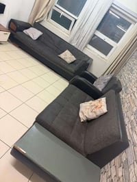 ٧ مقاعد • جلد • خدش بسيط