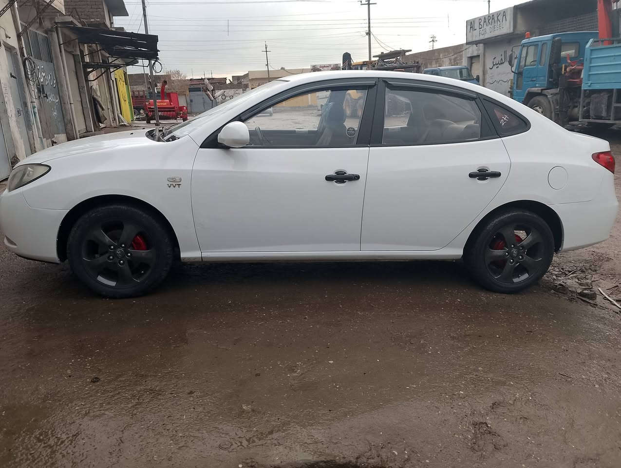 افانتي 2009
بدون ضرار بيه مكانت بارد وبخشم  البوند معجون شرط التحويل كابون بانزين بيه مكان السياره الموصل السعر 118 وبيه مجال ***********
