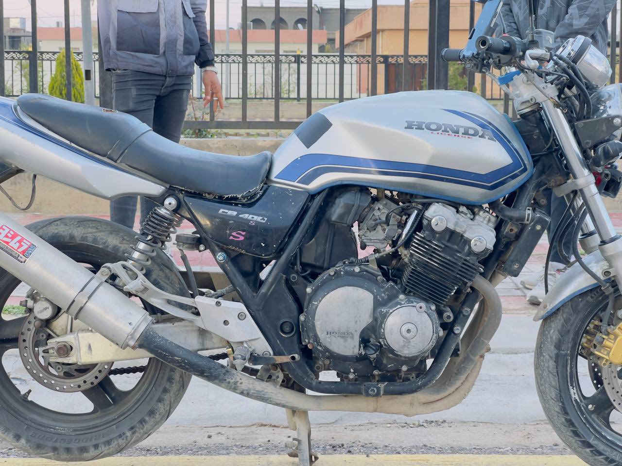 يالله هونده سيبي فور جيل الاول للبيع سعر مليون 250بيه مجال مكاني زويه البونمر ***********
