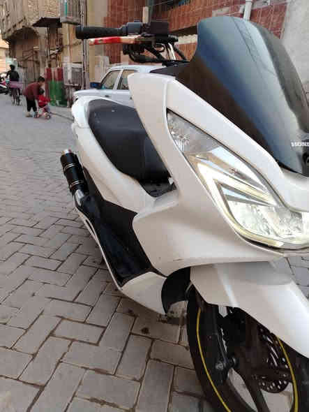 سلام عليكم دراجه بيس اكس جيل الثاني. .موديل.18 مكينه 150دراجة مكفوله حساسات كهربائيات كلها شغاله حساس زدحام كله شغاله جيب.فيتر وتعال افحص العنوان بغداد مدينه الصدر .السعر1550رقمي.***********
