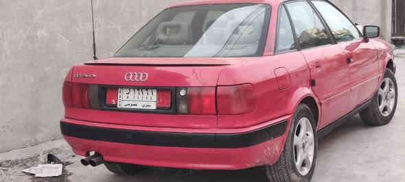 اودي للبيع موديل1992
كابون ورقم وسنويه جديد 2028
سياره جاهزه 
كير مكينه شرط 
كير عادي 
مكينهV6
نشاط فول تدفئه وتبريد شرط 
طخم جديد تايات جدد
سعر38بيها مجال بسيط 
***********
***********
