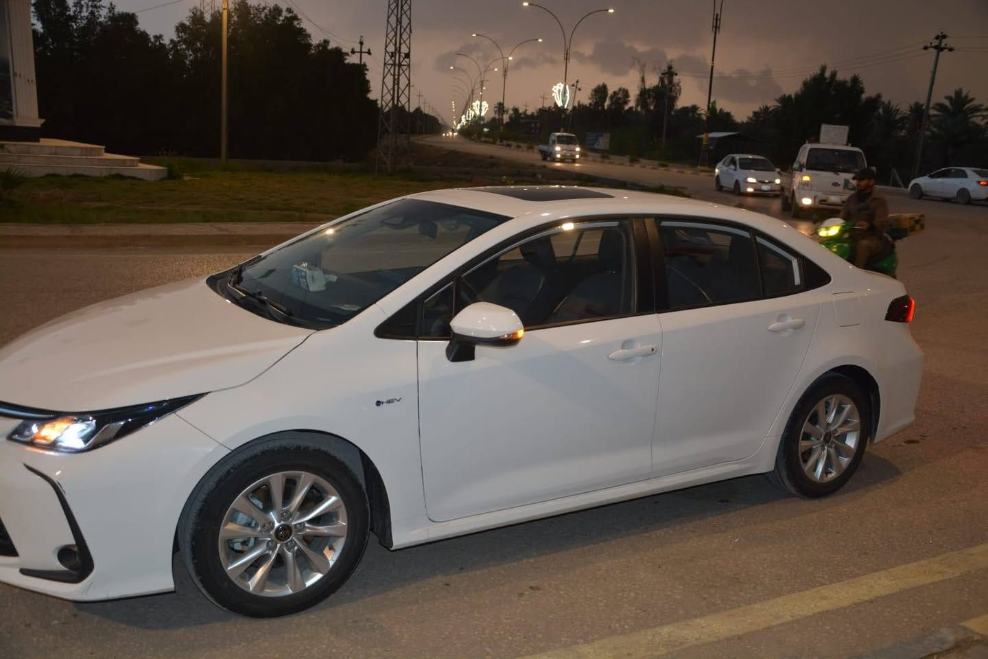 السلام عليكم ورحمة الله وبركاتة 

سياره كورلاه هايبرد البيع 160 

موديل 2025

مابيها اي نقص حديد 

رقم الهاتف  ***********

المكان بابل الكفل
