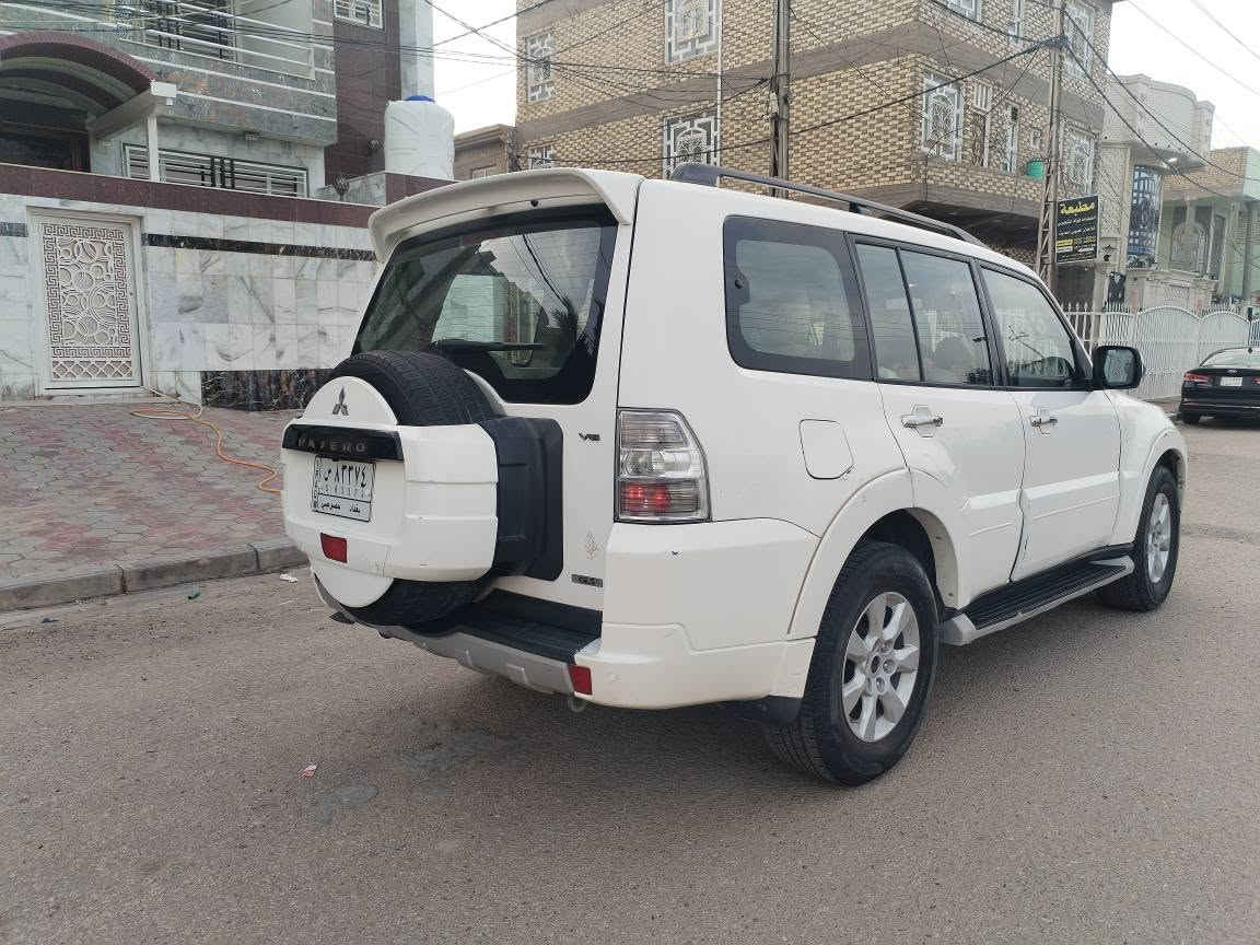 باجيرو  مديل 2010  فئة حبتورر فول مواصفات السيارة بيه صبغ مكانات ابيع صبغ حزام  بدون اي ضرر مكفول من الحادث والكص والتكم وجاهزه من كلشي ..
محرك كير  مشروطات ..
تبريد ثلج  السيارة شادلة منظومة غاز وخير من الله ماعايزه شي..

  السعر ب115$  وبيه مجال..
للبيع او المراوس بسياره صالون اقل سعر

مكاني النجف حي النصر للاتصال او المراسله على الرقم
*********** النجف, العراق
