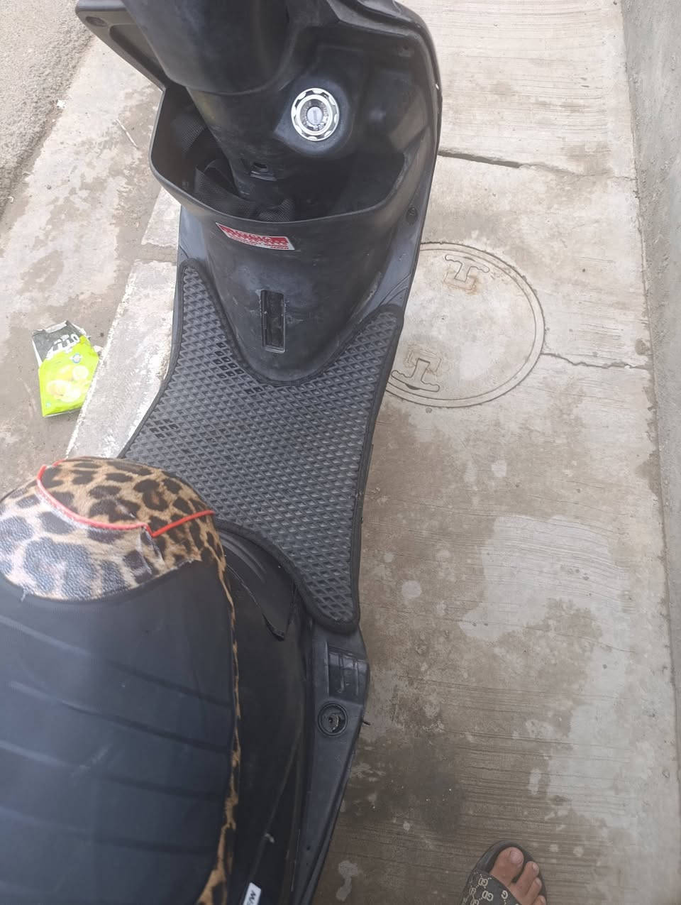 سلام عليكم
ماكس عدله
لون اسود 🖤 
٤٩
تشتغل نكره صلف 
وهندر 
كامله مابيها اي نقص 
مكاني جولان
سعر ٤٥٠


**إذا كنت صاحب هذا الإعلان وتريد حذفه لأي سبب، رجاءا أرسل رسالة إلى الدعم الفني**