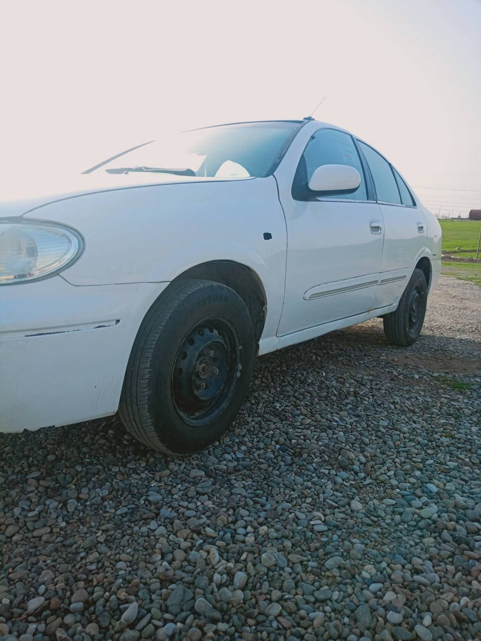 نیسان سەنی ٢٠٠٦ یابانی موزایدە کتاب موزایدەی لەگەڵ دەتوای بکەیتە رەقەم وەکالەشی دەکریتە ناو خۆتەوە گیرومەکینەی بەشەرت جوار تایەی تازەی لە ژیرە مانگیکە بۆی گۆراوە گیرعادیە دواو پیشەوە کەمکی  پیوەیە مهکینە سپیە مەکینەی بەشەرت 
ژ.م ***********
نرخی 52 گلاو کەمی مەعمەلە
