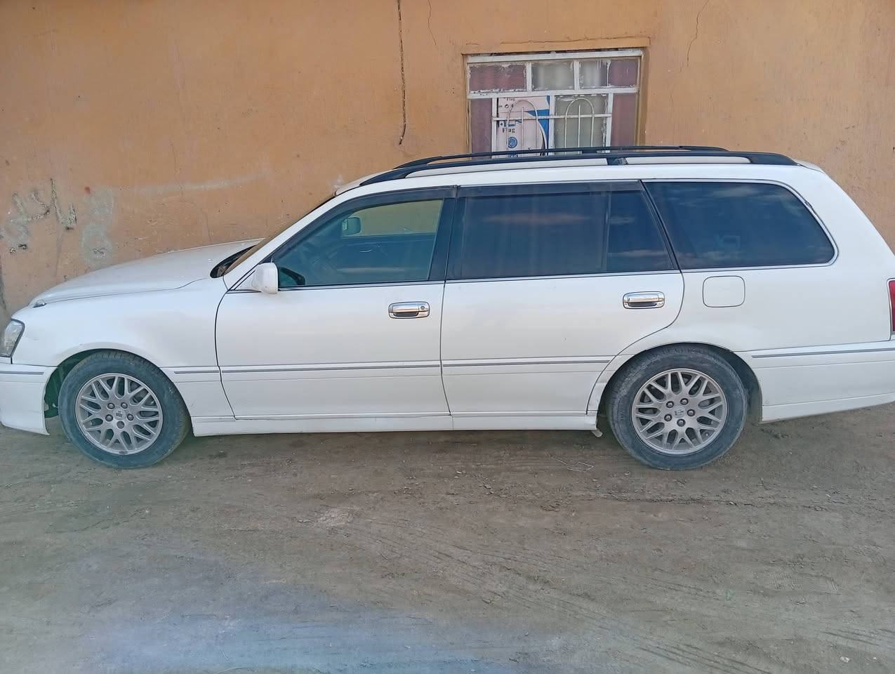 ملكه ستيشن لبيع مكان شطره***********
