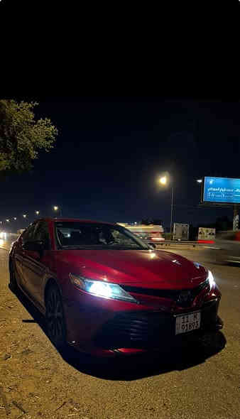 سلام عليكم 
كامري 2019 امريكي 
لون احمر غير محدد مميز 
رقم بغداد ل جديد سنويه جديده تحويل مباشر سياره نضيفه وكامله 
وعليها سوادات كامله 
ماشيه 64 ميل ل حادث بجم ول جاملغ صبغ 
مكان سياره شارع فلسطين 
السعر 165 وبيها مجال بسيط 
 الرقم : ***********
