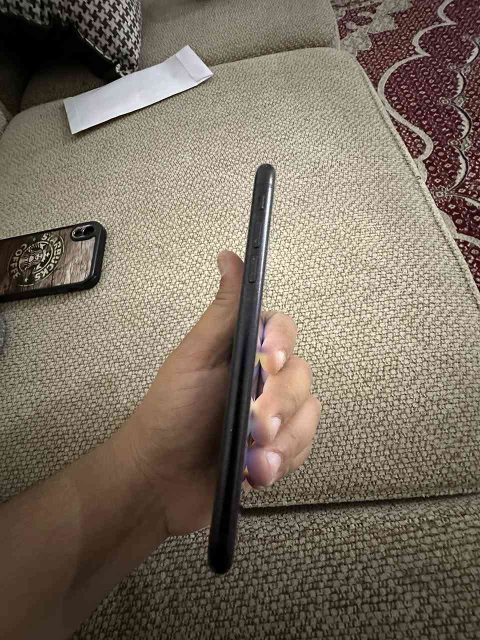 سلام عليكم
ايفون اكس ار  
مبدل فقط بطارية وبطارية الحالية 77
وكامرة بيها رجة اعتقد متحركة من مكانها 
يعني بس ترجع لمكانها 
سعره 150 مكاني زعفرانية


**إذا كنت صاحب هذا الإعلان وتريد حذفه لأي سبب، رجاءا أرسل رسالة إلى الدعم الفني**