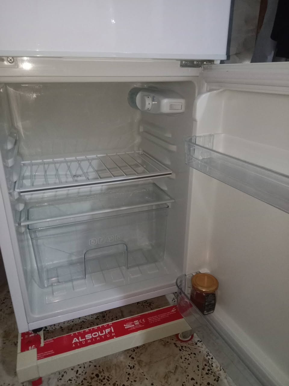 السلام عليكم عندي ثلاجه للبيع بعدها جديده ومكاني بغداد الحسينيه مال راشديه يلي يريدها يدخلي خاص


**إذا كنت صاحب هذا الإعلان وتريد حذفه لأي سبب، رجاءا أرسل رسالة إلى الدعم الفني**