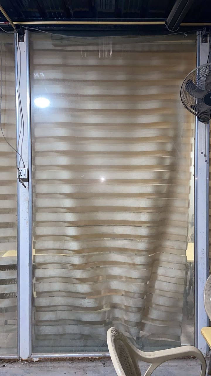 جام 10 ملم 
قياس متر ونص * 3 متر 
العدد 7 وي الماسكات الألمنيوم 
سعر القطعه 85 الف 
الفتح على المشتري 
للاستفسار *********** عمارة, ميسان
