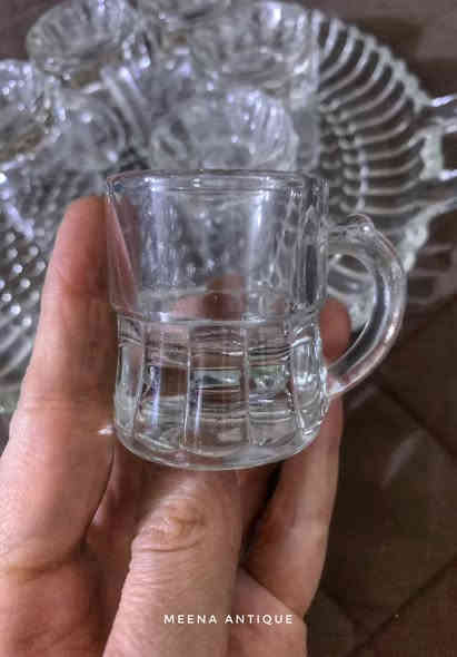 السلام عليكم
مجموعة فرفوري انتيك
جزء من الاسواق المركزية
وجزء بريطاني 
غير مستخدمة للبيع
و الياخذها شلع انطي سعر زين
التواصل على الخاص او الواتس اب (( للاسعار ))
الاسعار على الرقم واتس اب
***********
مكان / حي الجامعة بغداد
توصيل فقط بغداد
