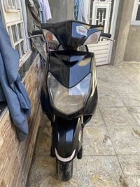 سكنس البيع نضيفه حيل مال جناي رايدها ٦٥٠ وبيها مجال بسيط رقمي ٠٧٧٥٥٦٧٧...