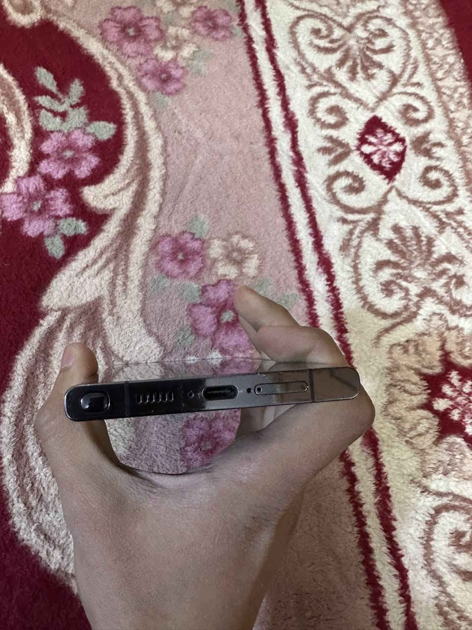 S23 الترا شرق اوسط الذاكره 256 ملحقات كارتونه النظافه 100% مقل ما موضح بالصور المكان بغداد لتواصل ***********
