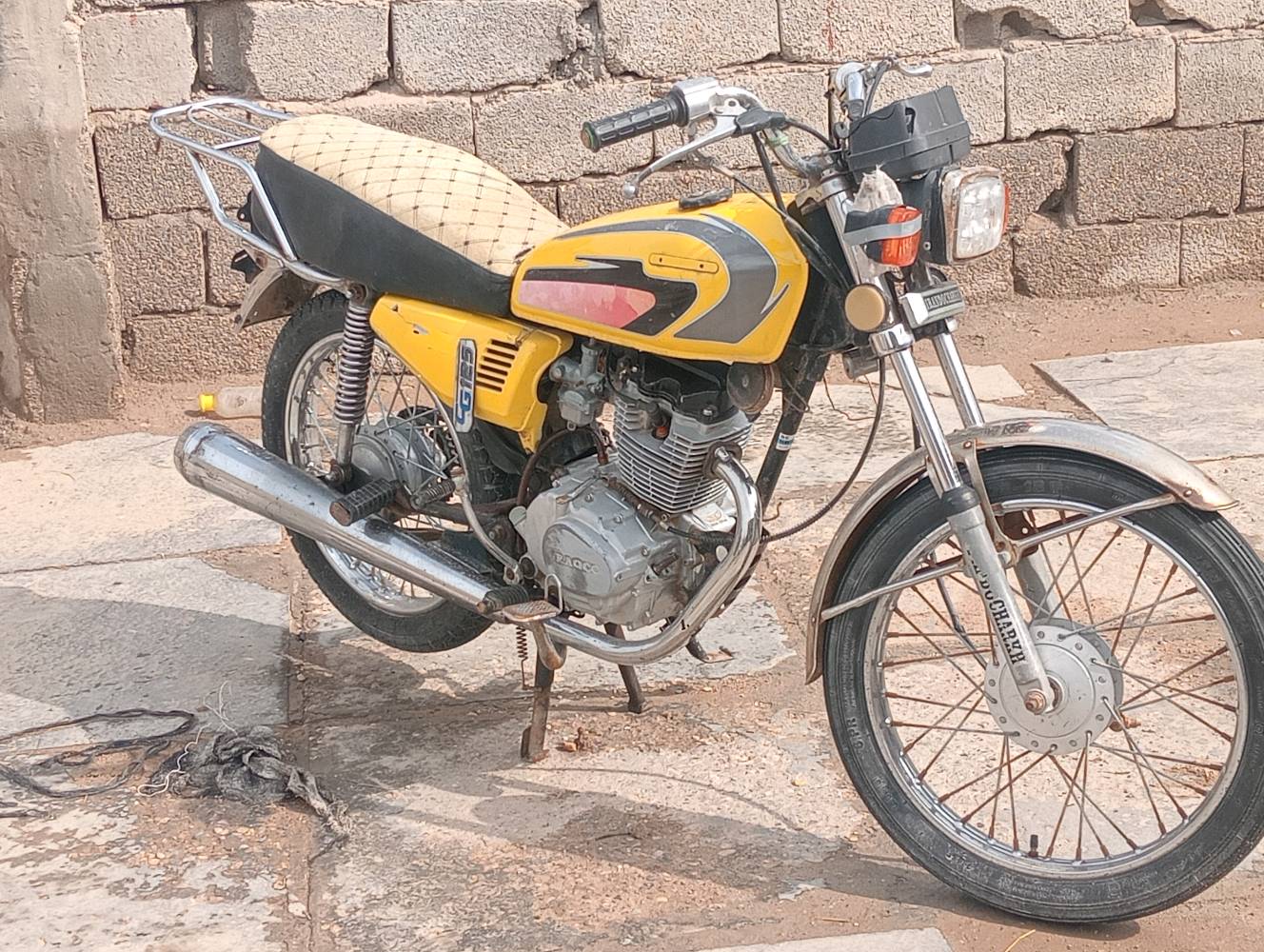 دراجه موديل 2019.اوراق اصوليه بيها مجال للشراي يتصل بيه خير، ويدلل مستعجل ع بيعته  