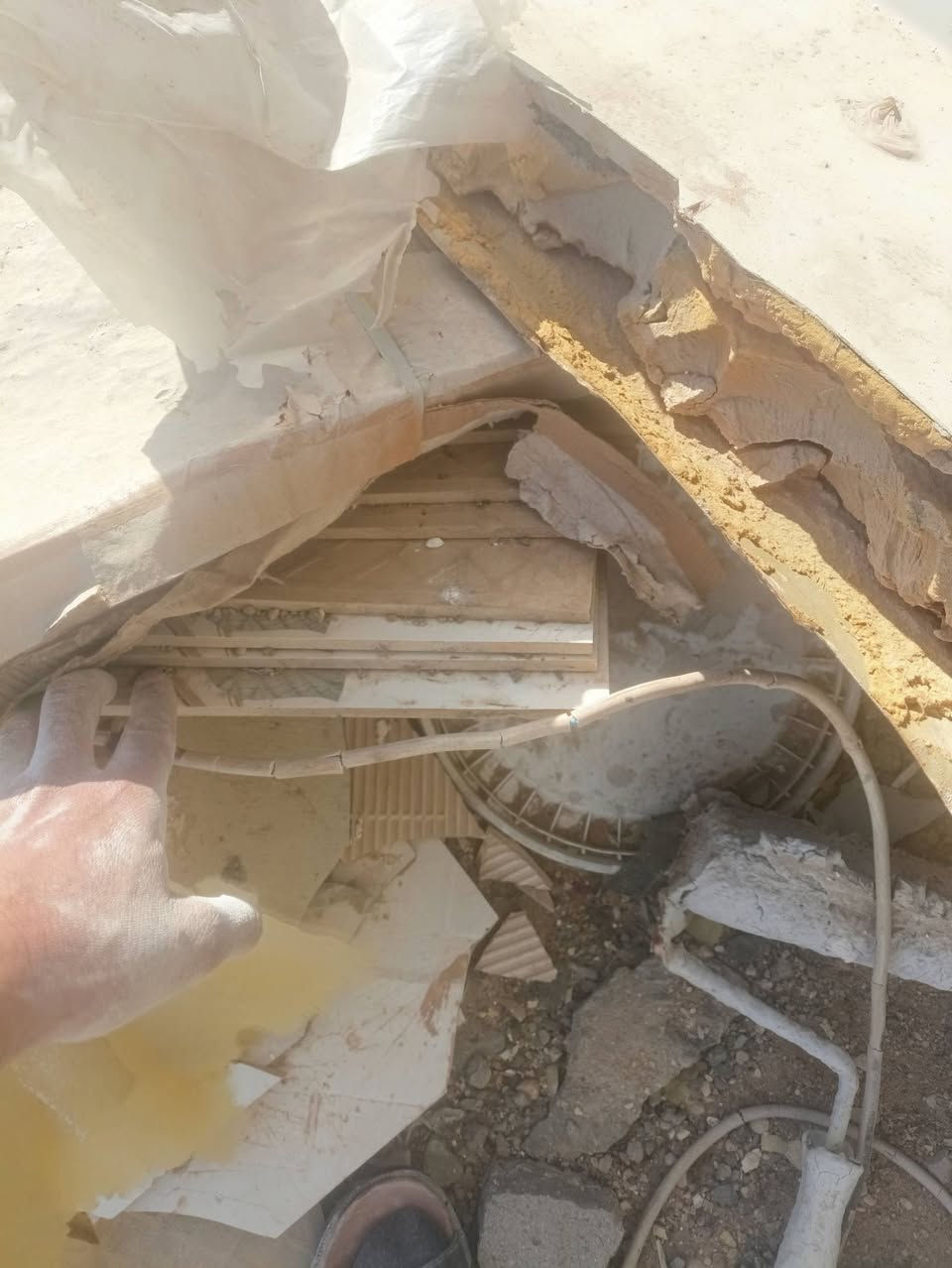 سلام عليكم ورحمه الله وبركاته 
سيراميك جداري يرهم حمام أو توليت
او منور أو مطبخ بكيفكم بعد ابيع شلع 
بيهن أكثر من 30  ثلاثين كارتون 
مكاني كربلاء المقدسة حي القدس قرب مدرسة الكلمة الطيبة 
ما راد على التعليقات 
هذا رقمي اتصل وبيك خير وتدلل 
*********** بي واتساب 
واني خادم وممنون
