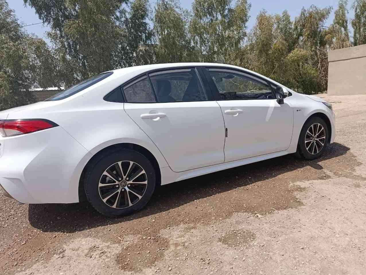 للبيع كورلا هايبرد موديل 24 العلامة السوداء الشكل الأمريكي كامل المواصفات كفالة عامة من الصبغ والتبديل ما عدا رصعتين بالباب امصلحات بي دي آر ماشية 40 السعر 143 رقم الهاتف ***********
