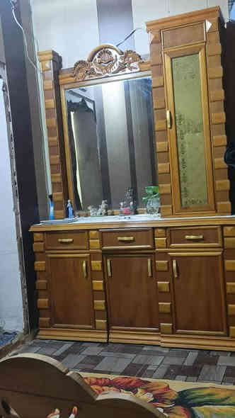 غرفه نجارة ضخمه وجديدة للبيع مليون و٦٠٠ وبي مجال للشراي ***********
