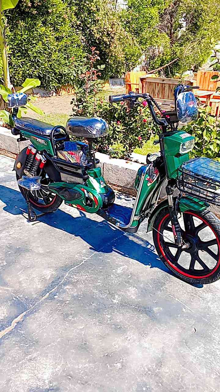 سلام عليكم بايسكل شحن للبيع موديل 2025 خمس بطاريات تشغيل عن بعد سعر 275 وبي مجال مكاني ديالى خان بني سعد ***********
