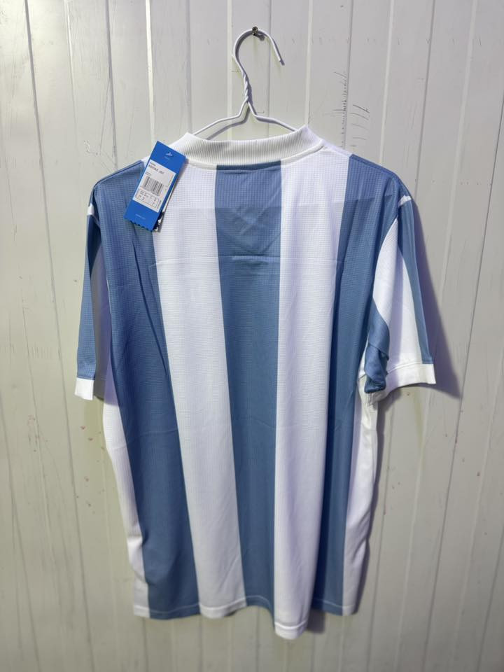 دريسات اصليه 
سعر القطعه 10 
ومتوفر شلعه
***********
