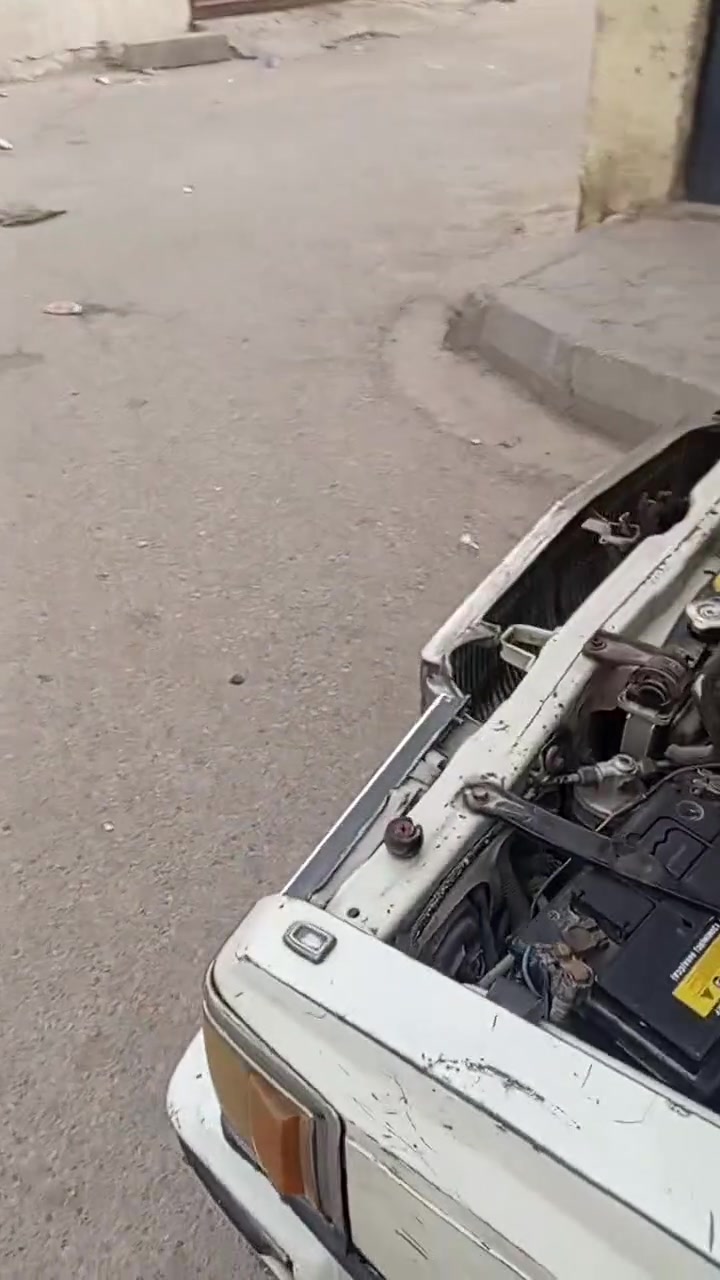 السلام عليكم.. سوبر 82 محركها في في تي محرك وكير خير من الله..تخم تاير والسبير جدد..كهربائيات كلها تشتغل 
فلتر ودهن الكير قبل شهر بدلته باتري جديد..التبريد عوزه كهرباء وصوندة....السعر ٤٥ وبيها مجال.. سنوية بشهر السادس تنتهي..راعيها يمي بالبصرة بالزبير.. والله العظيم..محتاج عملية..رحم والديه لا تكسرون بالسعر


**إذا كنت صاحب هذا الإعلان وتريد حذفه لأي سبب، رجاءا أرسل رسالة إلى الدعم الفني**