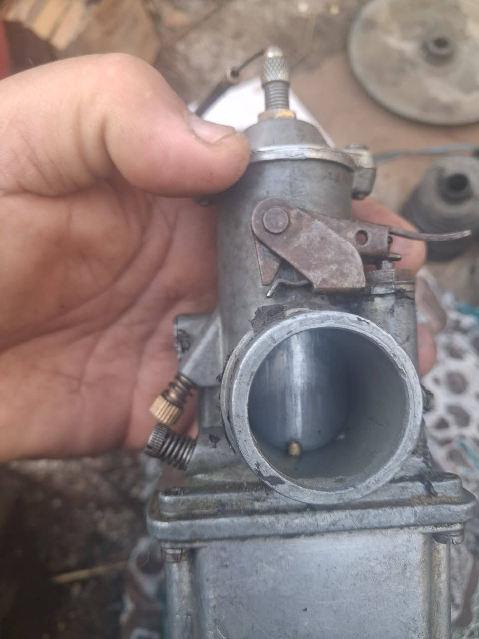 سلام عليكم للبيع كابريته جاوه اصليه السعر ٢٠ مكاني فلوجة هاتف ***********يوجد توصيل جميع محافظات من رخصت مدير الكروب المحترم
