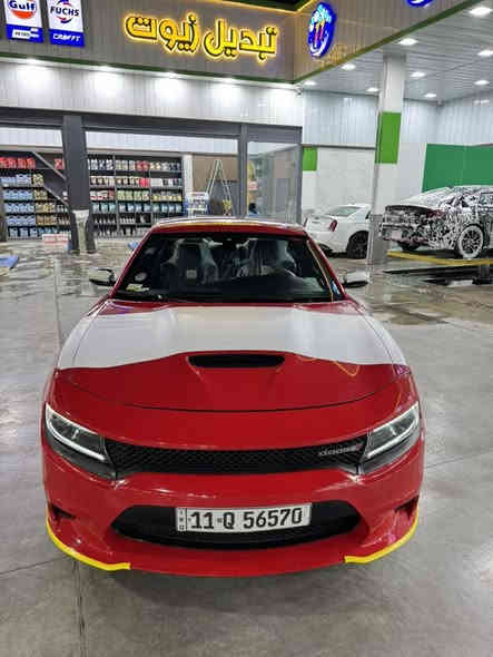 السلام عليكم///.          بيع او مراوس 
المميزة  لون طماطي .        2023
دوج جارجر       (جيتي )
ماشية.  39. شرط لفحص 

⚔️ السيارة باسمي تحويل ثاني يوم  هزة جديد ورقم دولي
 واني حاضر ⚔️

بعدهة بوضع لوكالة 
سيارة جديدة 

⭕️حادثة فقط  جاملغ وبنيد صطحي وصور موجودة

شواصي كفالة

المواصفات   
المكينة   3/600

2 ويل* 
عليها منضومة زنون 
* تشغيل عن بعد .  
نقاط عمياء
مري قلاب
كشنات كهرباء  
ستيرن تدفئة  وكهربائي

شاشة.  اوپشنات كاملة
سيتم صوت الباين
مري تعتيم
بيها منضومة زنون عدسات شرط نهار
بيها منضومة غاز جديدة

⭕️ السيارة الف دينار متصرف عليها كامله مكملة ومكفوله من كلشي

السعر 246$$
معجبك سعرهة علق بكلمة طيبة مثل وجهك لحلو❤️❤️
اليشوف السعر غالي  سوك كلشي بي سيارة مال جناي متفيد البياع شراي والله يرزق الجميع 
للاستفسار ***********
