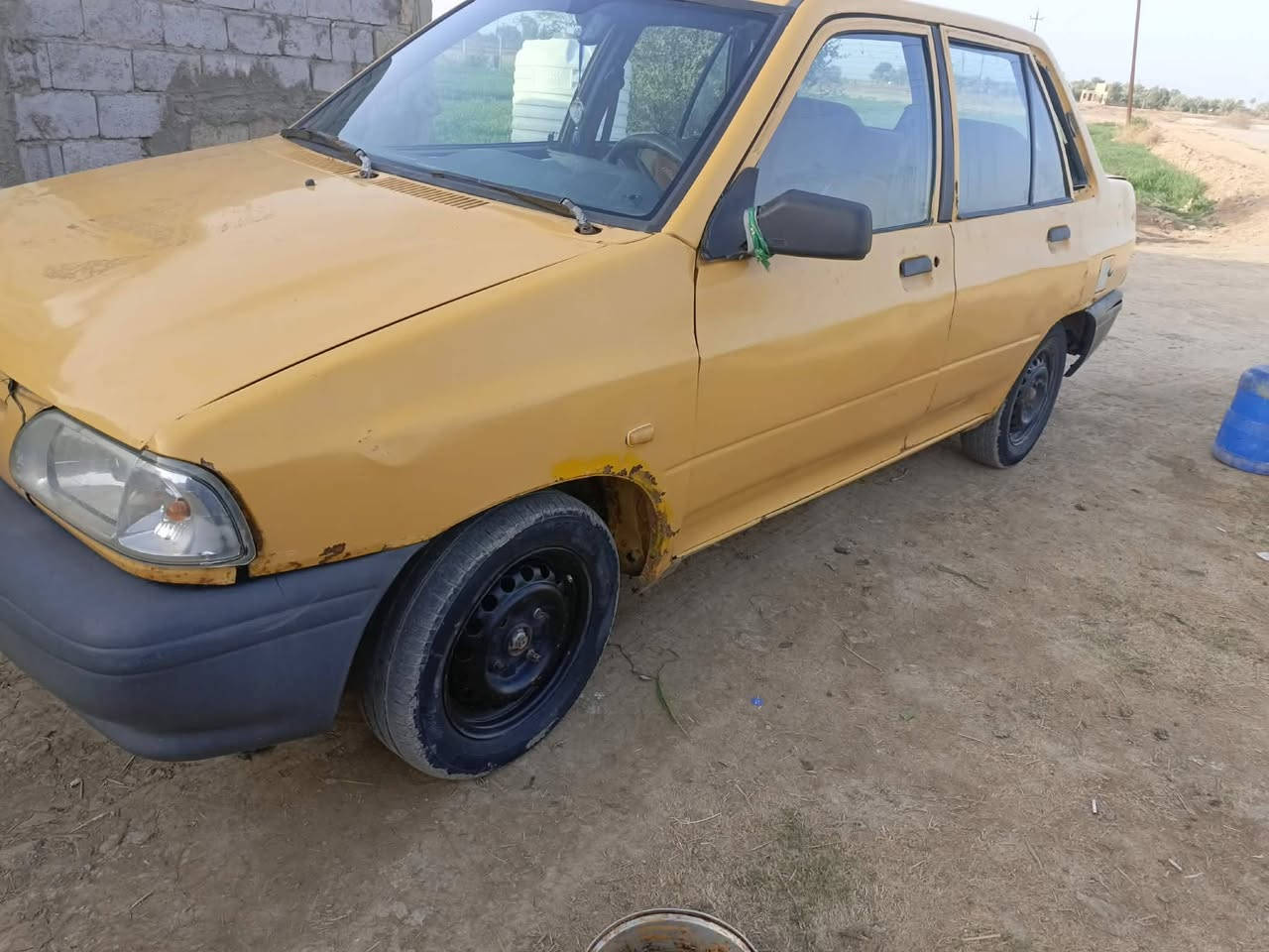 سلام عليكم سايبه موديل 13 مكينه وكير شرط السيار جاهز مانقص برغي سياره بيه سنويه ورقم بس رقم رعيا راح مني بيع هل موجد تفكل لك سرقه وعشار وطالب السعر 10 وبيه مجال بسيط جد مكاني بالديوانيه قضاء سومر   ***********
