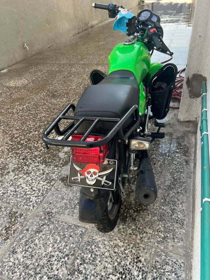 سلام عليكم سونك ماكس موديل 2024 دراجة نضيفة مكينة نضيفة  بيها نقوصات بسيطة سعر الدراجة 750 وبيها مجال قليل عنوان بغداد مدينة الصدر ***********
