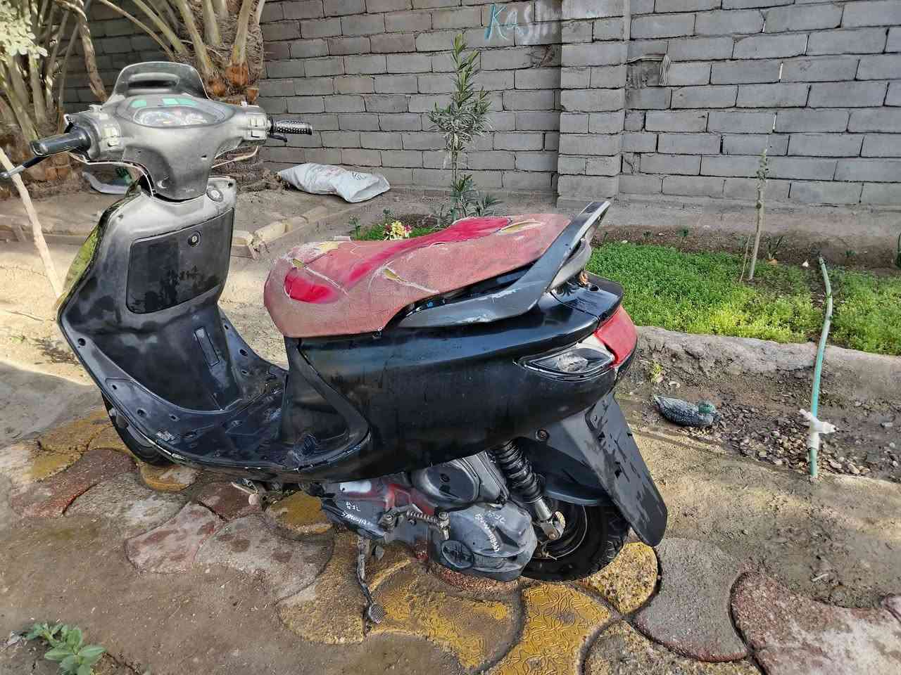 دراجة فراشة
لبيع 
رقم ***********
