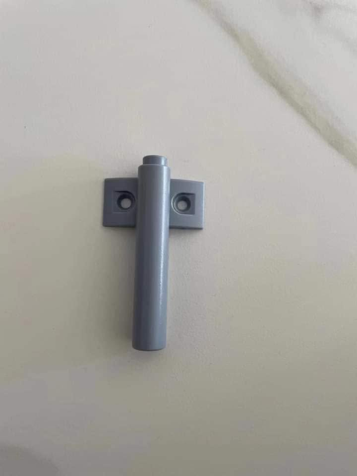 بصمه باب متنوع 
ضاهري سلفر 
فراشه فيلي 
مخفي ابيض


**إذا كنت صاحب هذا الإعلان وتريد حذفه لأي سبب، رجاءا أرسل رسالة إلى الدعم الفني**