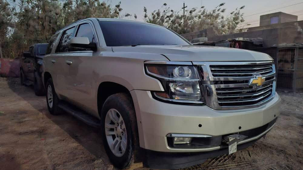 السلام عليكم اخوان بيع او مراوس السعر 120
تاهو 2016  ادوات بيه كصه
رقم اربيل متوم سنويه طبق الاصل وين متريد اطلع بيه
المواصفات  Lt
كراسي اثنين كهرباء
كروس سرعة
فول تحكم استيرن(جهتين امامي+جهتين خلفي)
شاشة عرض الاعطال
دبل كير(عادي+اوتوماتيك) 
دبل حساس(امامي+خلفي)
نظام تحكم بمستوى الضوء الداخلي
مانع تزحلق
تو ويل
شاشة امامية كبيرة اصلية
كامرة خلفية اصلية
تشغيل عن بعد
قاصة سرية
لايت عدسة زنون
لد امامي
 وتخم تاير جديد برجستن 
السيارة كل نقص مابيها صدر امامي خلفي 
السعر  (120 ) وبيها مجال
العنوان ميسان العمارة
للاستفسار ***********
***********
