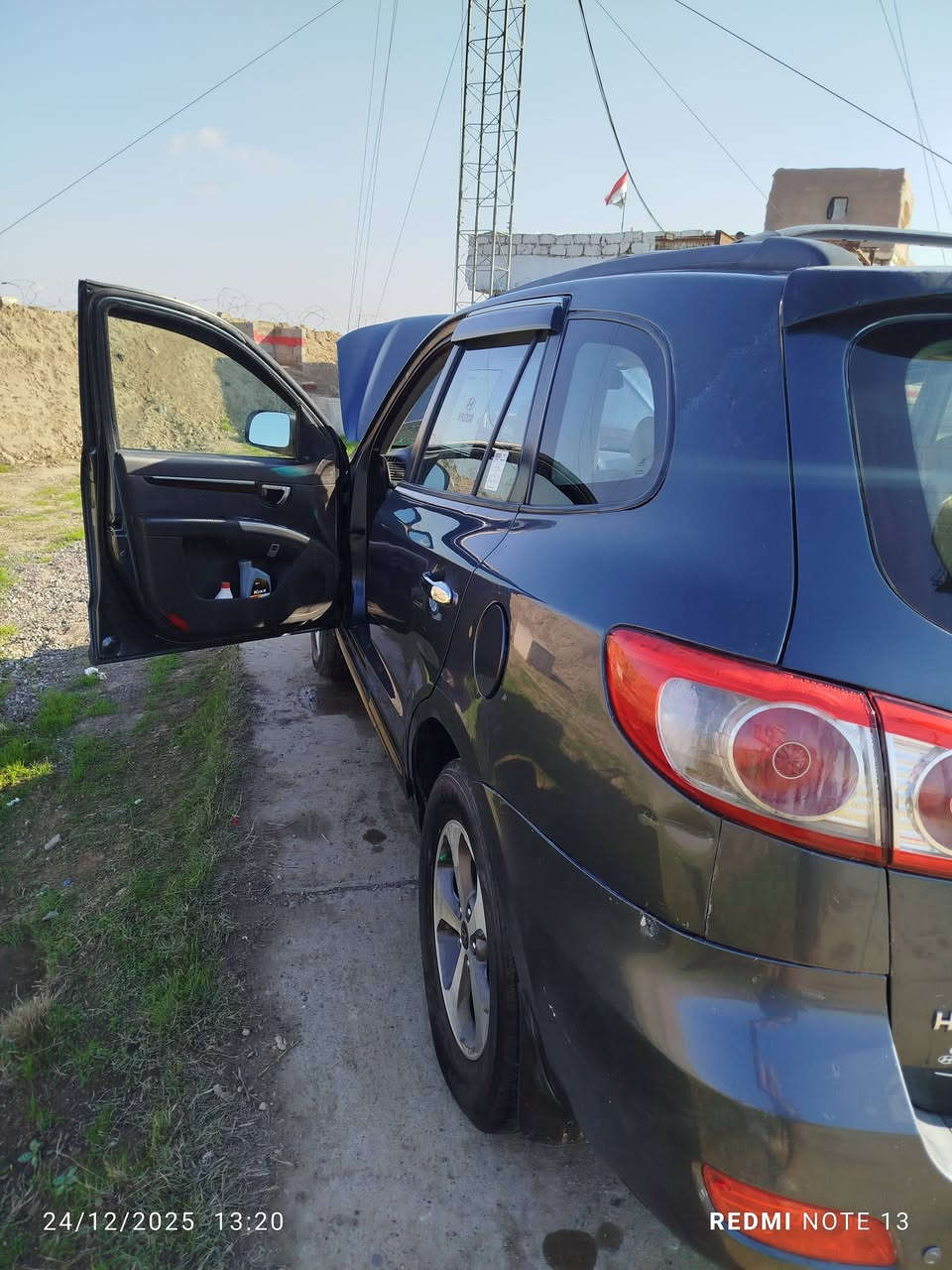 سلام عليكم اخوان سنتافي 2008امريكي 
7راكب محرك 2700 سياره حلوه وكاعده رقم بغداد بسمي 
تحويل مباشر سياره ب100وبيه مجال قليل ***********
