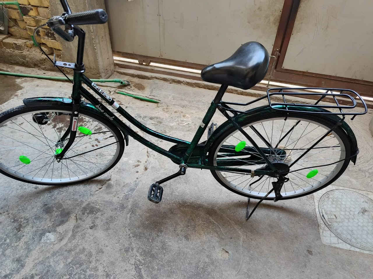 السلام عليكم 
باسكل للبيع السعر 90 وبي مجال 
باسكل نضيف ومرتب 
المكان كربلاء امن الداخلي


**إذا كنت صاحب هذا الإعلان وتريد حذفه لأي سبب، رجاءا أرسل رسالة إلى الدعم الفني**