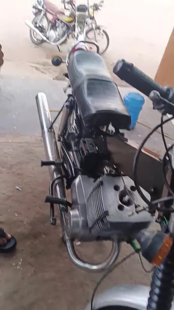 سلام عليكم جاري تسيس كهربايات درجة مال محمدعاشو مكان واسط عزيزيه ***********
