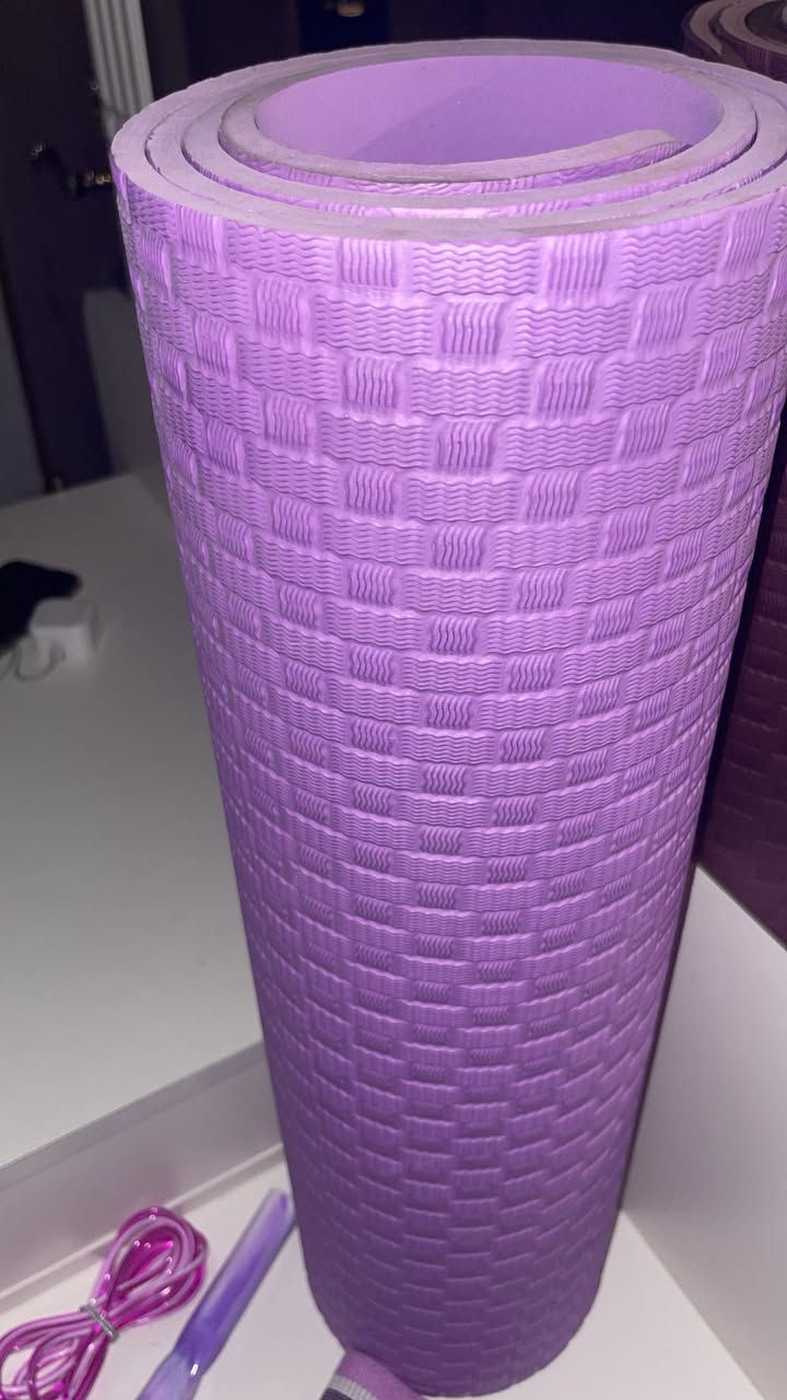 مرحبا بنات عندي ادوات جم بيت للبنات اللون بنفسجي 💜🔮بعدهم جدد والله العظيم استخدام مره لو مرتين 

دمبلص 
بساط 
كفوف 
حبل 
حزام 
اخذتهم ب ٦٠ نهايتهم ٤٠ قفل 

ومتوفر عندي توصيل ٣ لكل العراق


**إذا كنت صاحب هذا الإعلان وتريد حذفه لأي سبب، رجاءا أرسل رسالة إلى الدعم الفني**