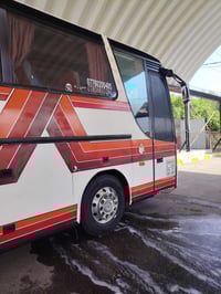 باص مرسيدس 2000 • سنوية 2027 • كربلاء