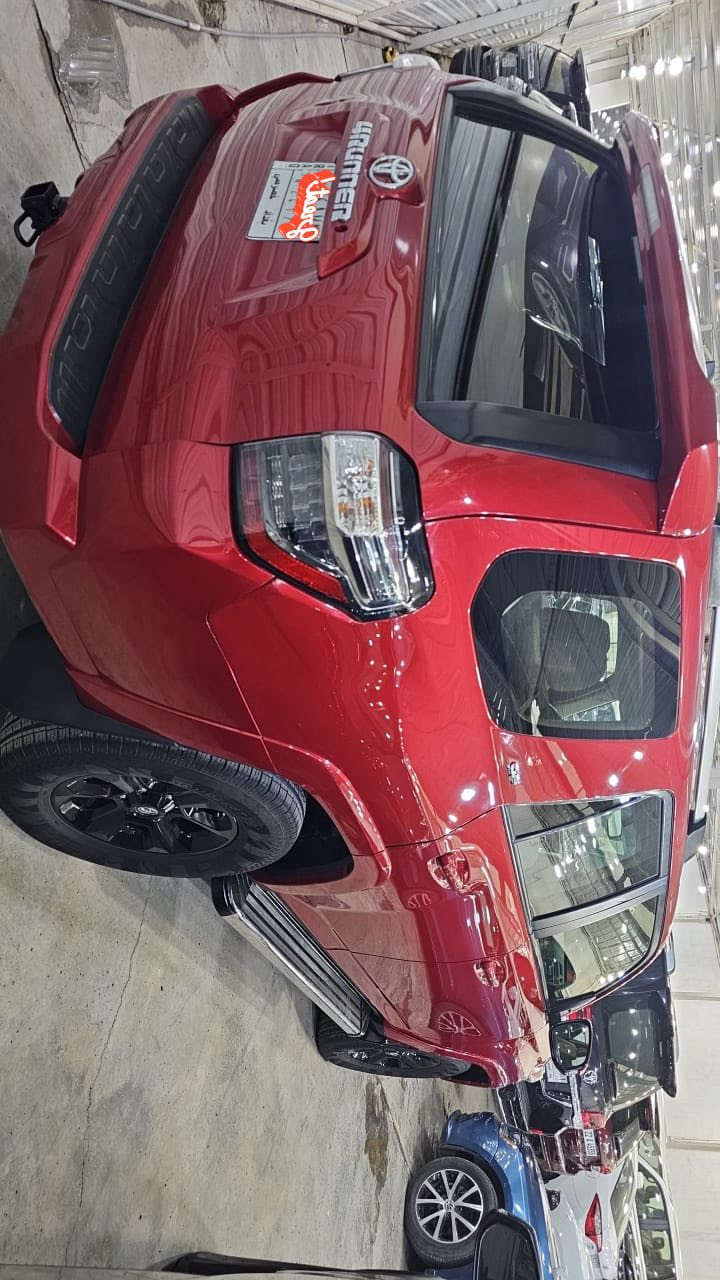 السلامً عليكم ورحمه  الله وبركاته

تويوتا  فورنر 
محرك  4000
فئه.    SR5
7.      راكب 
داخلً بيجي 
سويج.  
موديل     2019 
ماشيه.  70000. مايل
حادث جاملغ وبنيد  وحافه الباب 
رقم بغداد. باسمي 
مكاني السيديه 
السياره جاهزه مابيه نقص 
الاتصال   ***********
