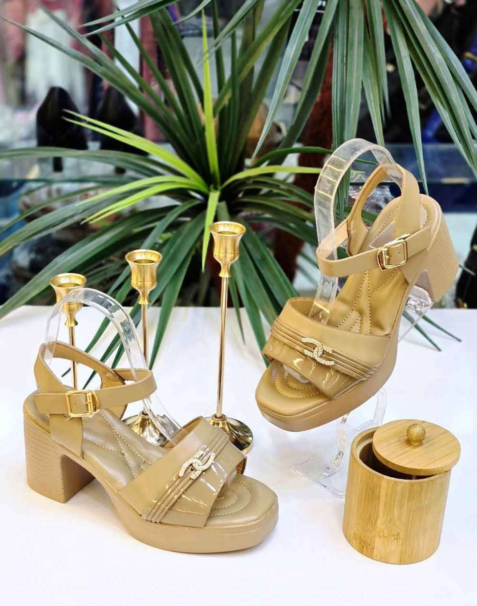 ‎جركس كعب❤‍🩹
السعر 15الاف 
37-38-39-40-41
كعب ارتفاع 4 سم
السعر 15الاف  
37-38-39-40-41‎ النجف, العراق


**إذا كنت صاحب هذا الإعلان وتريد حذفه لأي سبب، رجاءا أرسل رسالة إلى الدعم الفني**