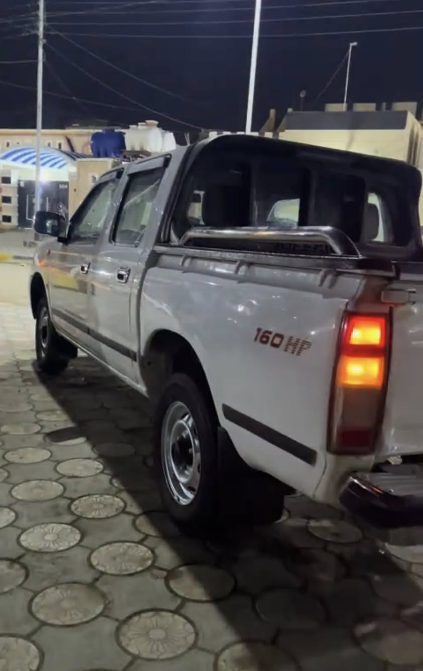 سلام عليكم نيسان لبيع موديل 2010 تحويل مباشر رقم نكليزي مكفوله بيها بس بارد بل بدي اقل شبر سياره جاهزه مكينه كير حداديه تبريدثلج 
تخم تاير  سياره جاهزه ما نقصها اي شي 
سعر  (125)بيها مجال شراي يتصل وبي خير ودلل
(‭0786 132 8565‬)
