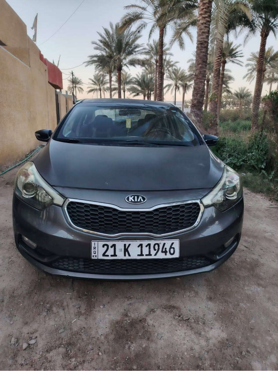 السلام عليكم مرخصت الادمن المحترم
كيا سيراتو للبيع 2013 شكل 14 
مكينه كير صدر امامي خلفي حداديه مكفوله ضرر بصيط راسلني توصلك صورة الحادث رقم سليمانيه دولي تحويل ثاني يوم 
مكان السياره بغداد 
السعر 113 وبيهة مجال 
رقم الهاتف ***********
