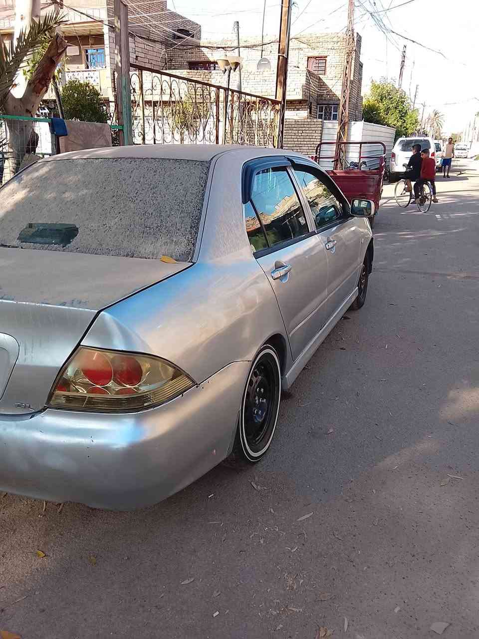 سلام عليكم
لانسر 2005

رقم بابل     تحويل مباشر سياره جاهزه ومابيه اي نقص 

كير مكينه تبريد ثلج مكفولات  السعر ٦٥

السياره كلش حلوه 

كير   وتماتيك    مكينه ،2000

***********
