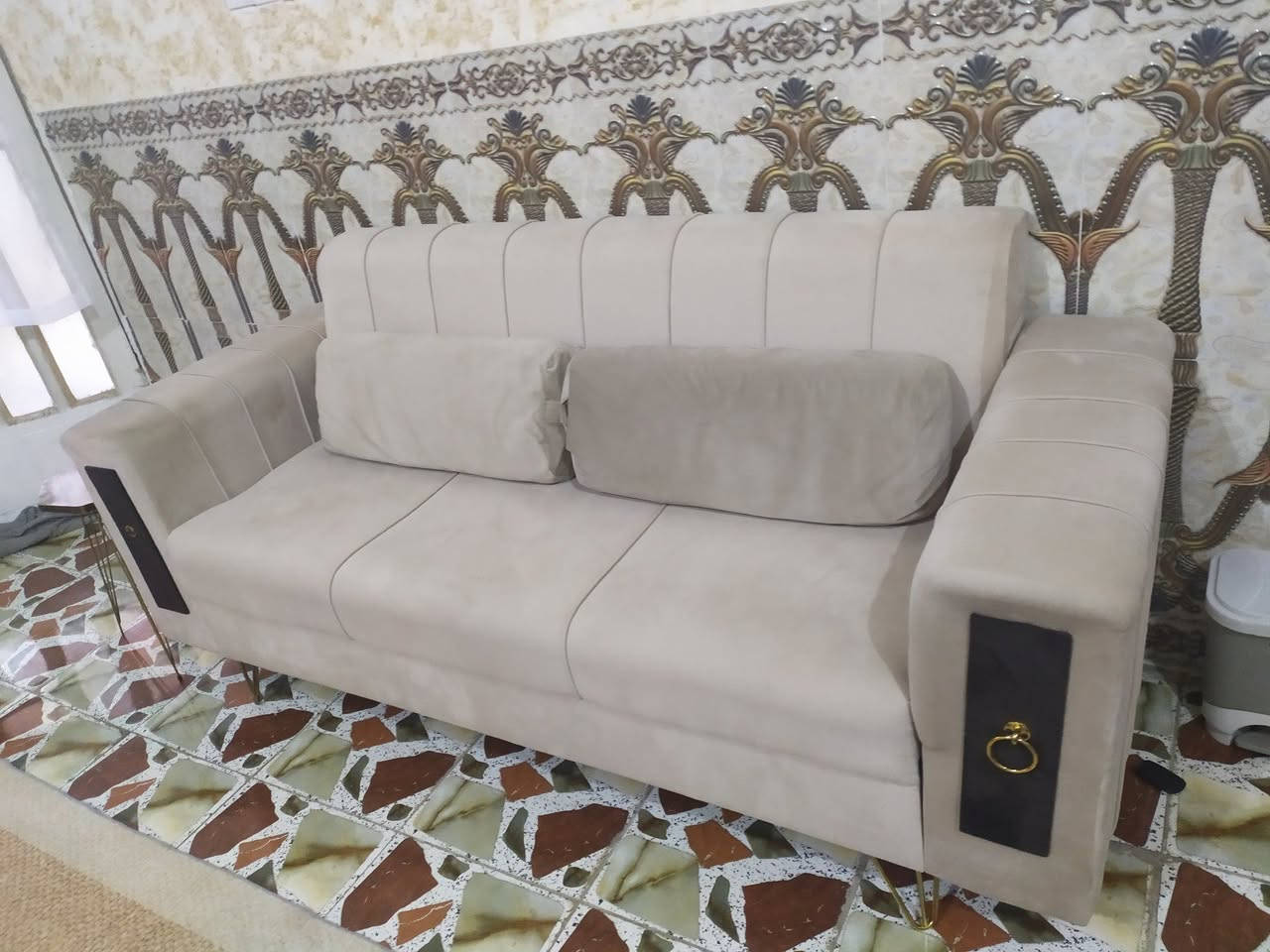 عيوني ال يفيدة يجي خاص


**إذا كنت صاحب هذا الإعلان وتريد حذفه لأي سبب، رجاءا أرسل رسالة إلى الدعم الفني**