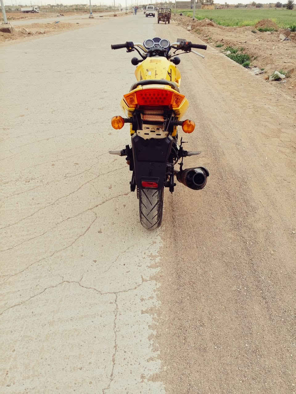 السلام عليكم دايوان للبيع موديل 2012 مجفته جاهزه على اخر حبايه تجي تكلب وتشوف العجبتك تشلع عيوني السعر450وبيها مجال مكانها كوت شارع النفط***********فقط الشراي يتصل
