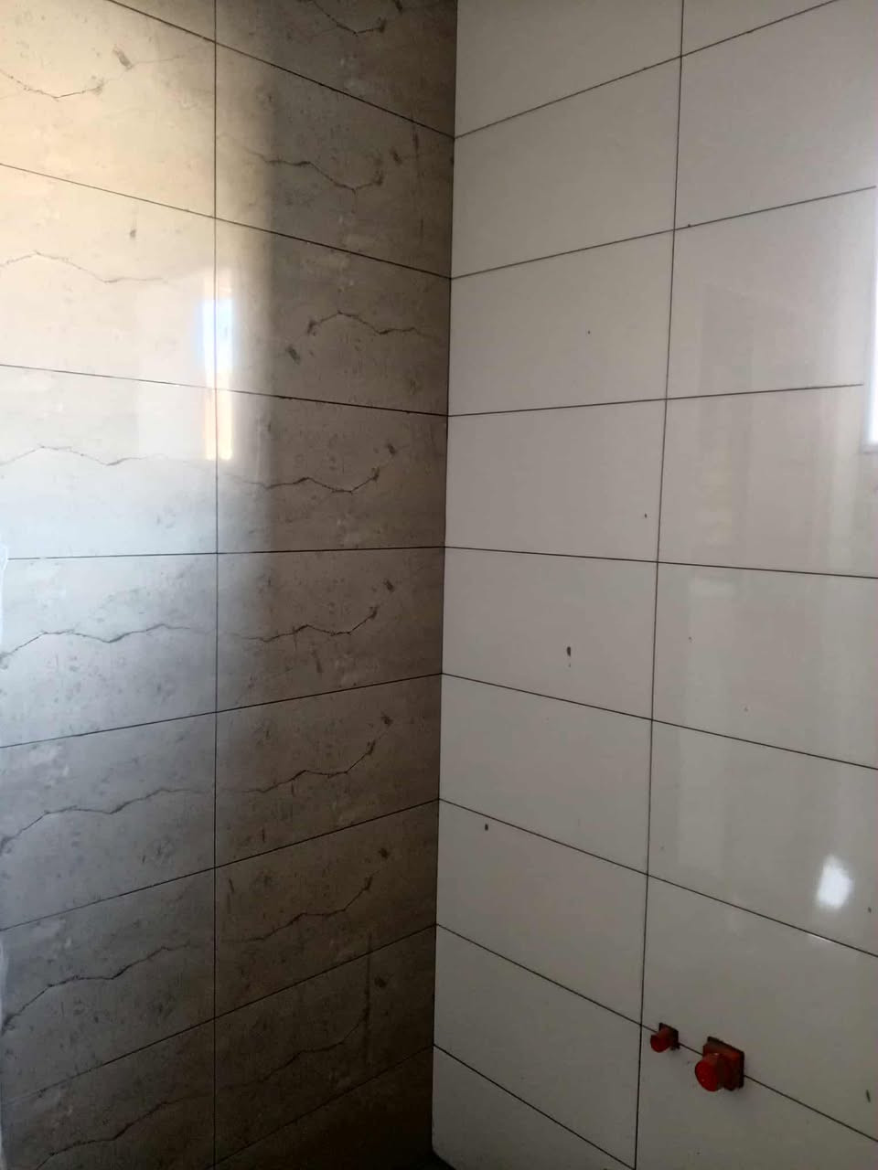 سلام عليكم
خلفه تطبيگ سيراميك ارضيات مرمر بورسلين شغل درج 
لكافه العمل والترميم شغل درجه اولى
*********** بيه وتساب
العمل بغداد
