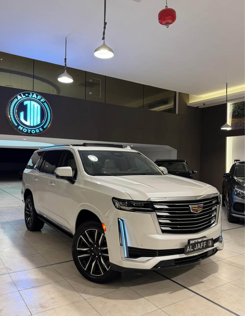 السلام عليكم

للبيع فقط  

 كاديلاك  اسكاليد موديل 2022  ماشية 35 الف

🚨مكفولة كفالة عامة من النقطة هم حتى الدعاميات بشرط

فول مواصفات اسبريسو  سقف شاموا ومساج و36 سماعة بصمات وصندوك كهرباء فتحه بانوراما شاشات خلفيه دوسه كهرباء ٥ كاميرات حساسات ٣٦٠ درجه ابواب شفط

كشنات جلد و كهرباء وخزن وتدفئة وتبريد ومساج كيج الكتروني وناظور ليلي جكات تصعد وتنزل سماعات ونظام صوت هوايه بيها مواصفات بعد 

گير ومكينه وخللات بشرط

🚨بصمتين شركة وياها

السيارة مرقمة اربيل الجديد وجاهزة

السعر : 625 $ورقة

للاستفسار: *********** كاوه جمال 

او واتساب نفس الرقم

العنوان : السليمانية المعارض الجديده شركه (الجاف موتورز)

معرض رقم 28 السليمانية, العراق
