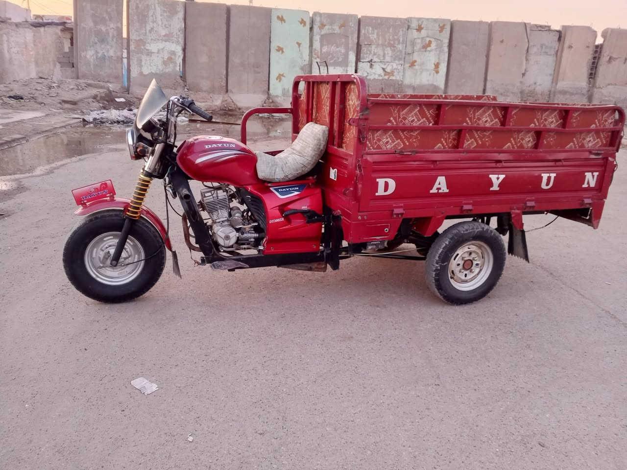 ستوتة دايوان وراق صليه موديل/2023العنوان بغداد/***********
