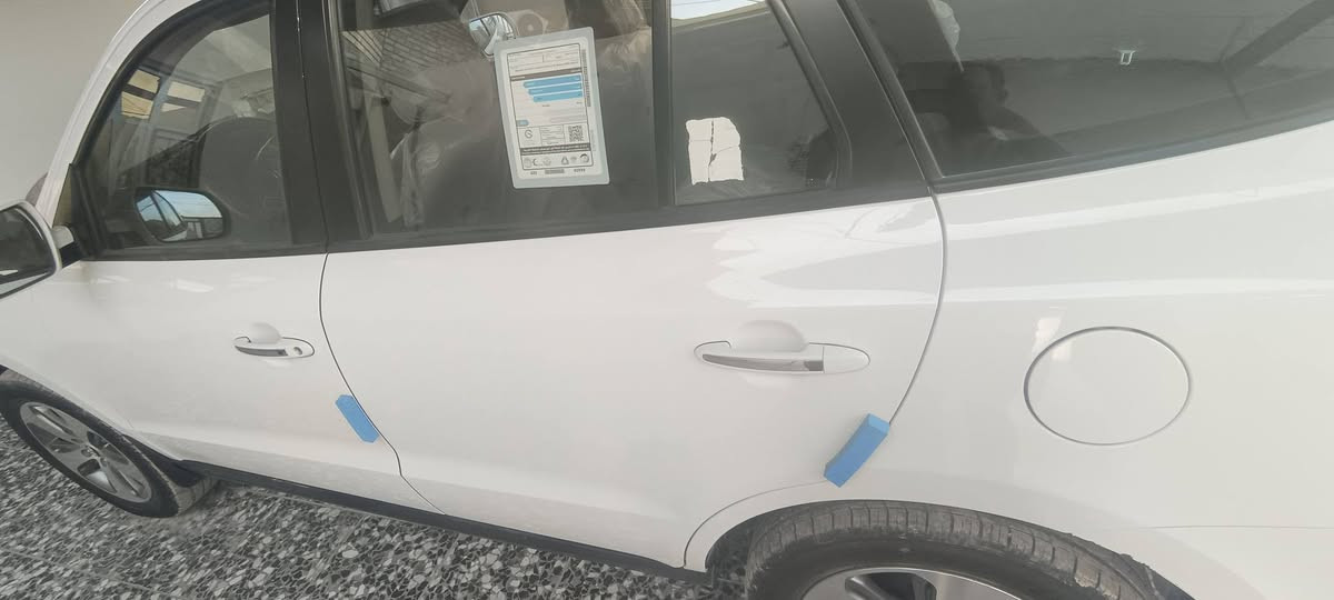 للبيع سنتافي بغداد موديل 2012 
مكفولة كفالة عامه 
ماشيه أربعة 64
العنوان بغداد جسر دوار 
***********
***********
