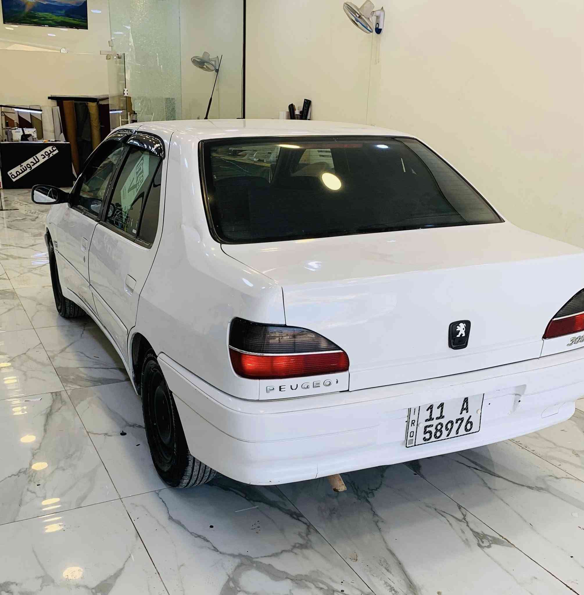 للبيع فقط بيجو 306 سياره كلها بلاديه ماعده الدوسات مصبوغات  
محرك جديد تبريد شغال عايزه بس غاز 
هزه جديده ورقم دولي 
السعر ٦٠وبيها مجال بسيط حك الجيه 
مكاني صلاح الدين 
***********
