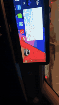 السلام عليكم شاشة سيارة فورتي للبيع السعر ١٣٠وبيها مجال قليل الشراي يتصل *********** المكان بغداد الحرية
